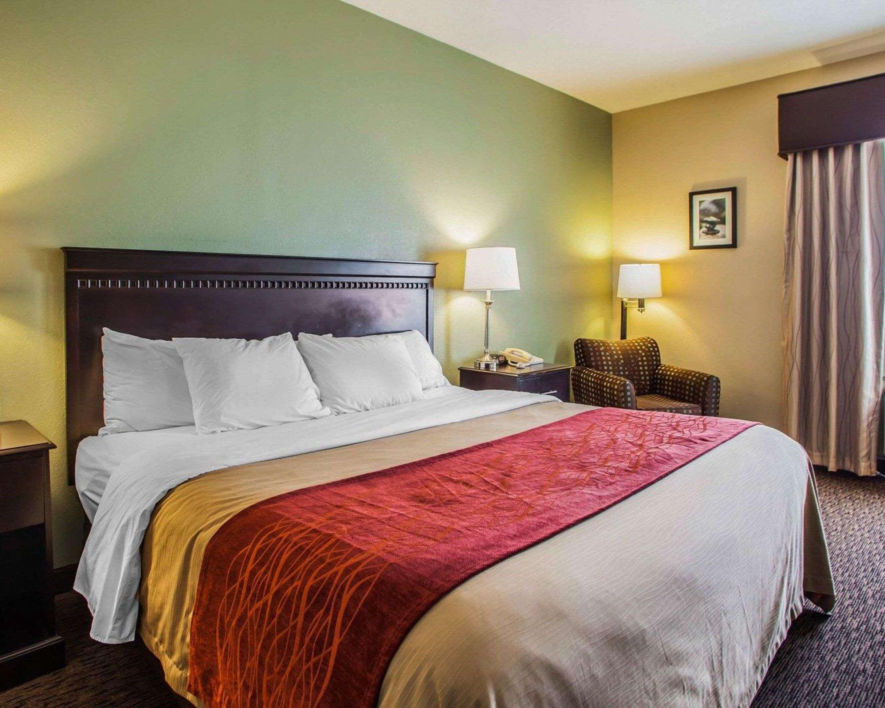 Quality Inn Belton - Kansas City South Экстерьер фото