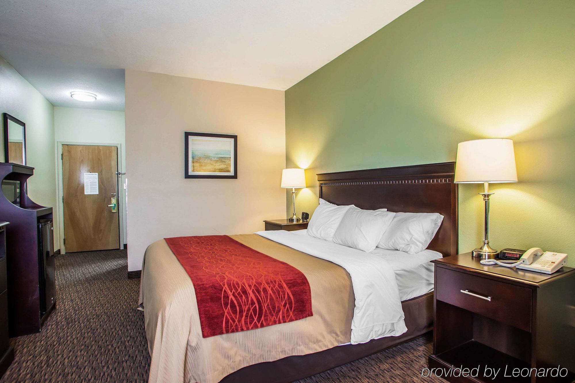 Quality Inn Belton - Kansas City South Экстерьер фото